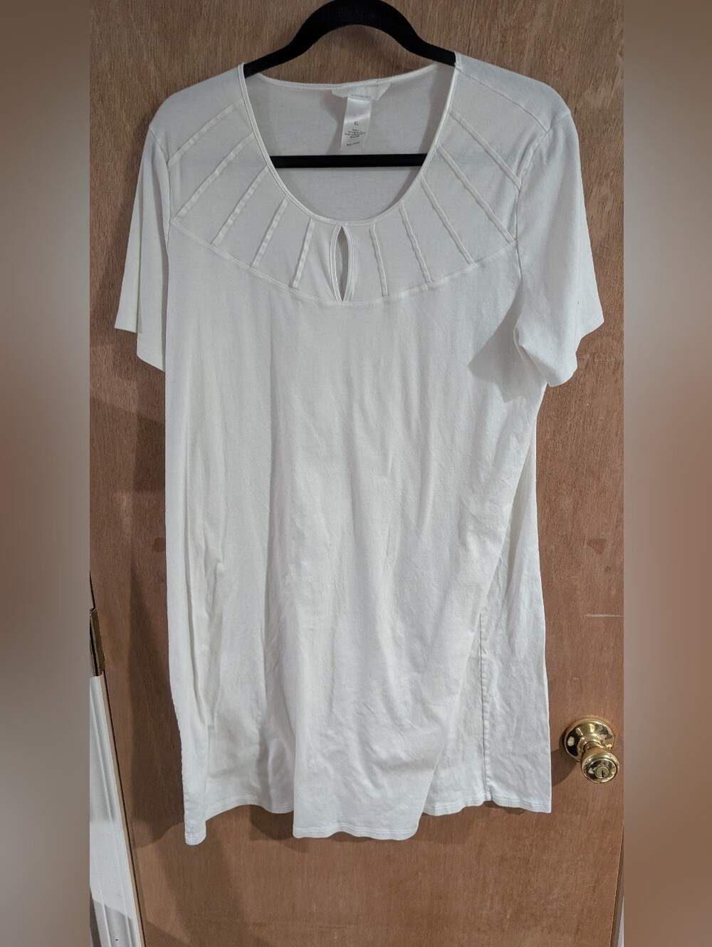 Women’s White Short-Sleeve Scoop Neck Top with Yoke Detail